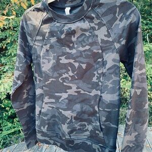 Lululemon crew cut sweatshirt 0